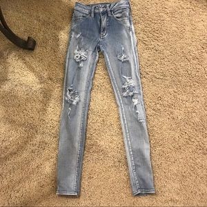 Hi-Rise Ripped Jeggings